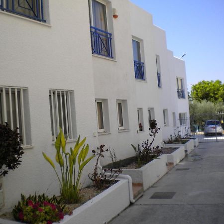Blue Oasis Gardens Appartement Limasol Buitenkant foto