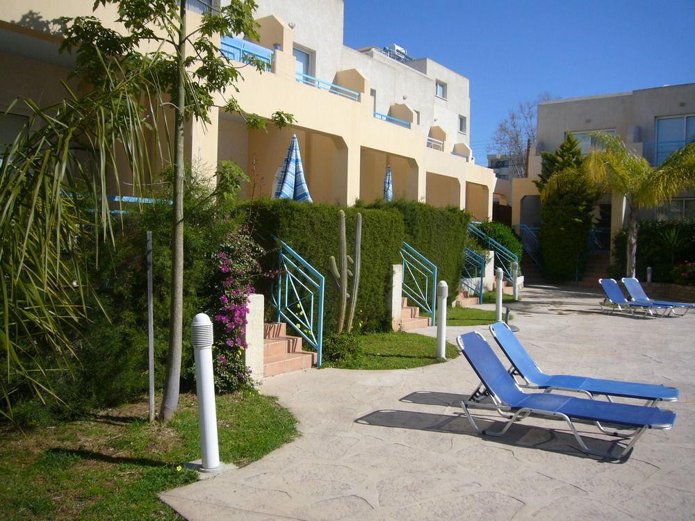 Blue Oasis Gardens Appartement Limasol Buitenkant foto